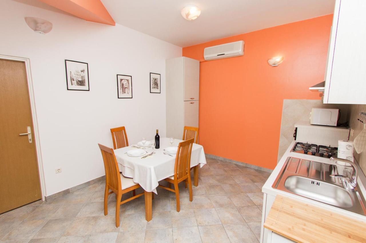 Apartments Lupus Vodice Exterior foto