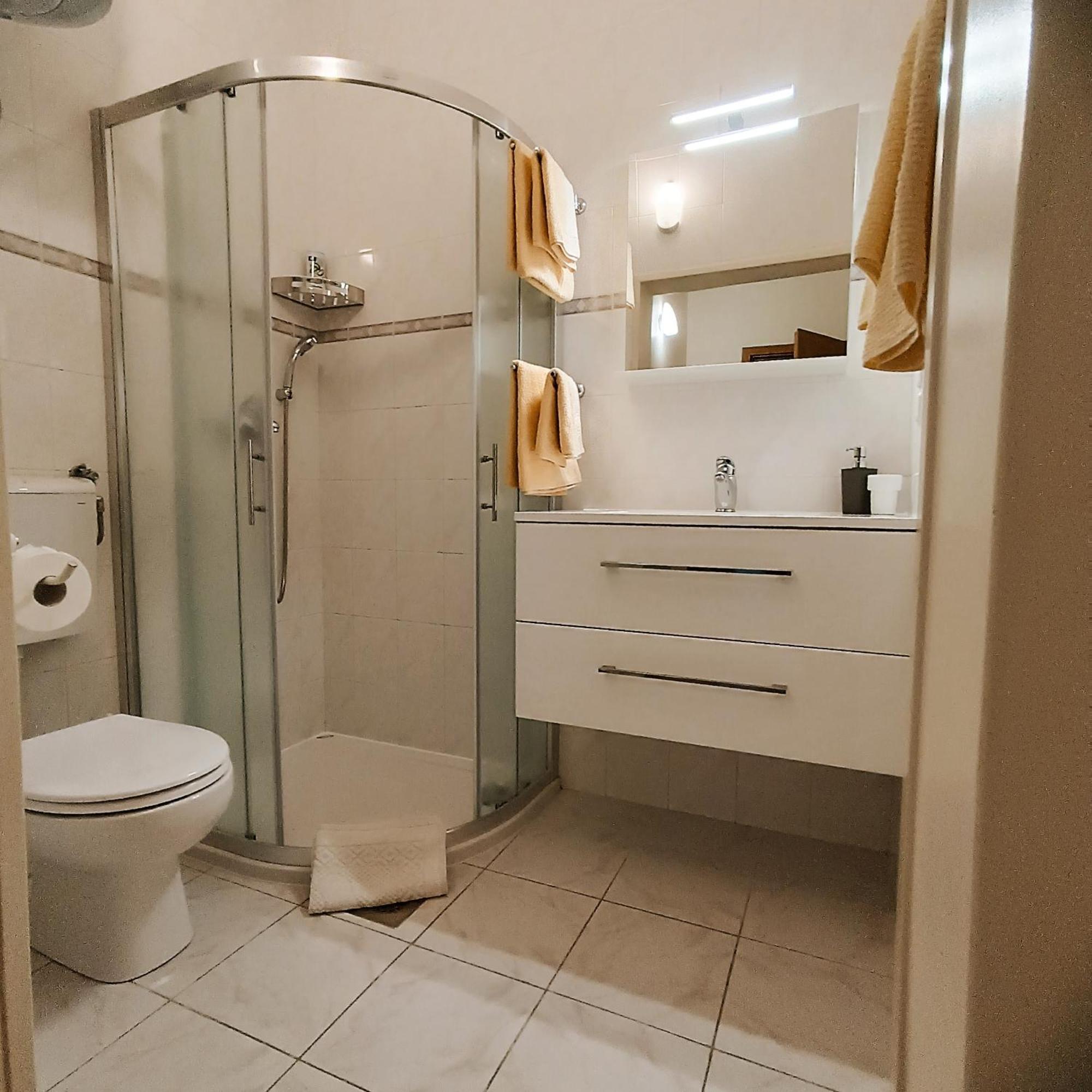 Apartments Lupus Vodice Habitación foto