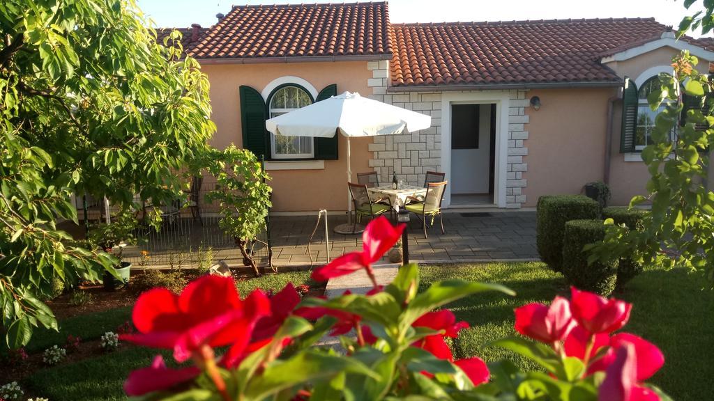 Apartments Lupus Vodice Exterior foto